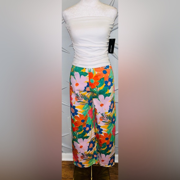 EUC GB SZ 3 orange/yellow multicolored floral 5-pocket denim pants/waist 26”-30” - Picture 5 of 6